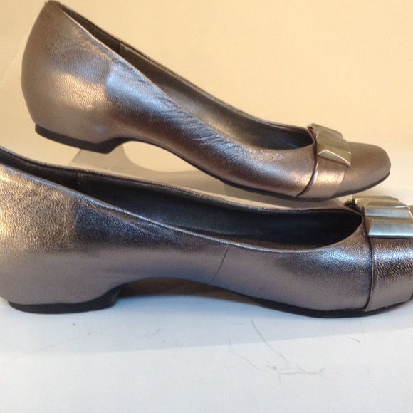 Kenneth Cole comfortable slip on 👡 ⬇️ price! - Picture 3 of 7