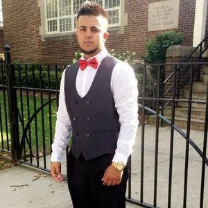 Meet your Posher, Ayesha