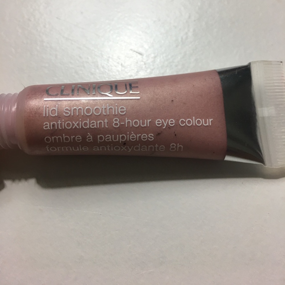 Clinique Lid Smoothie