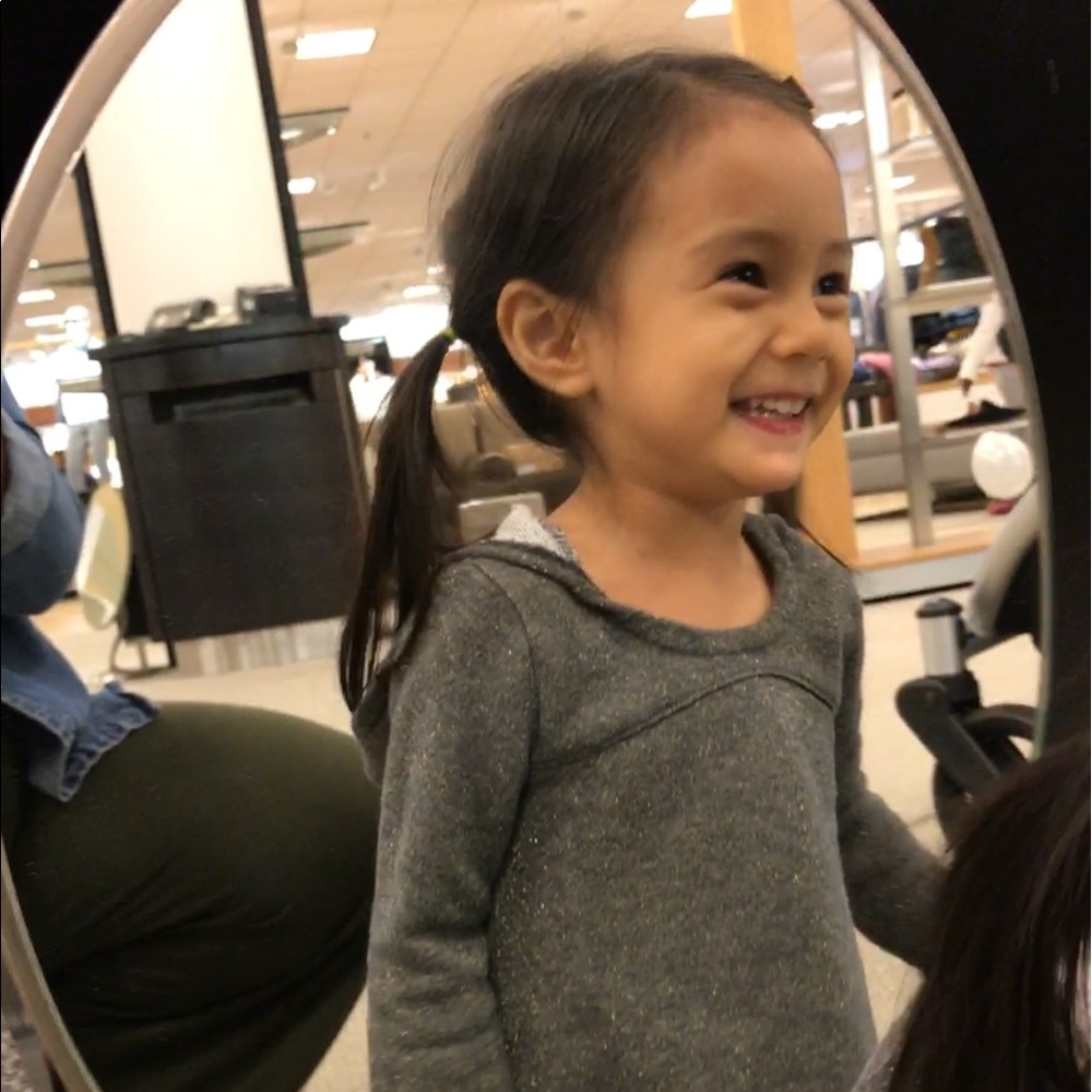 Meet your Posher, Robbielhyn