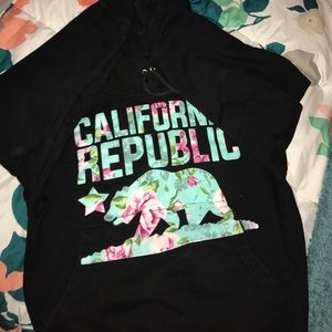 California Republic floral sweatshirt🌷