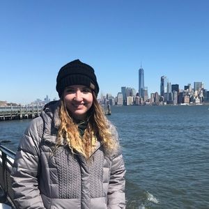 Meet your Posher, Maddie