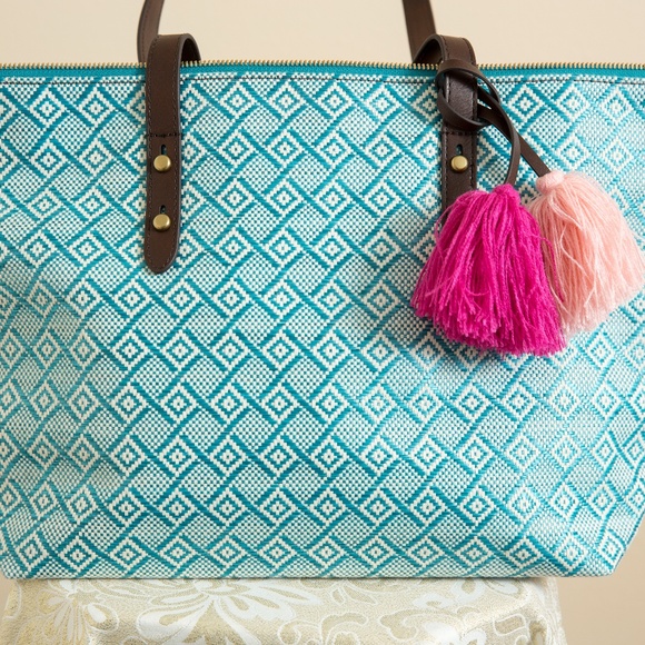 Fossil Blue Jenna Tote. - Picture 4 of 6