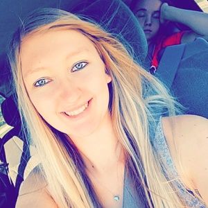 Meet your Posher, Brienna