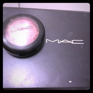 MAC Mineralize in Lovestone eyeshadow