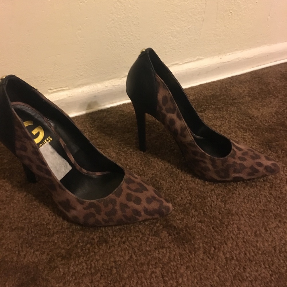 Guess leopard print NWT
