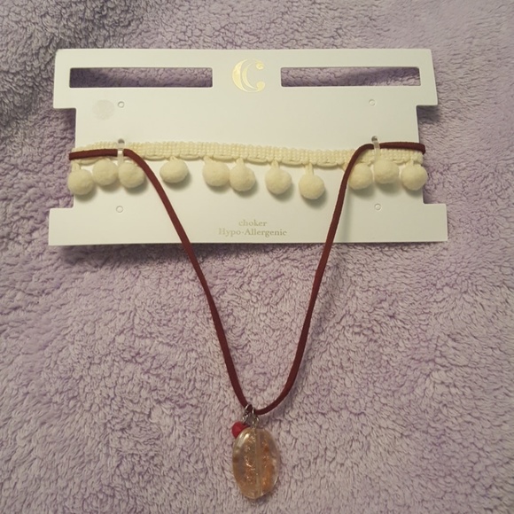 NWT wine and cream chocker necklace with stone - Picture 2 of 6