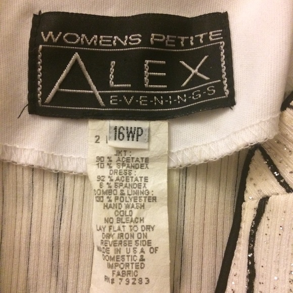 Jacket. Very elegant. - Picture 5 of 6