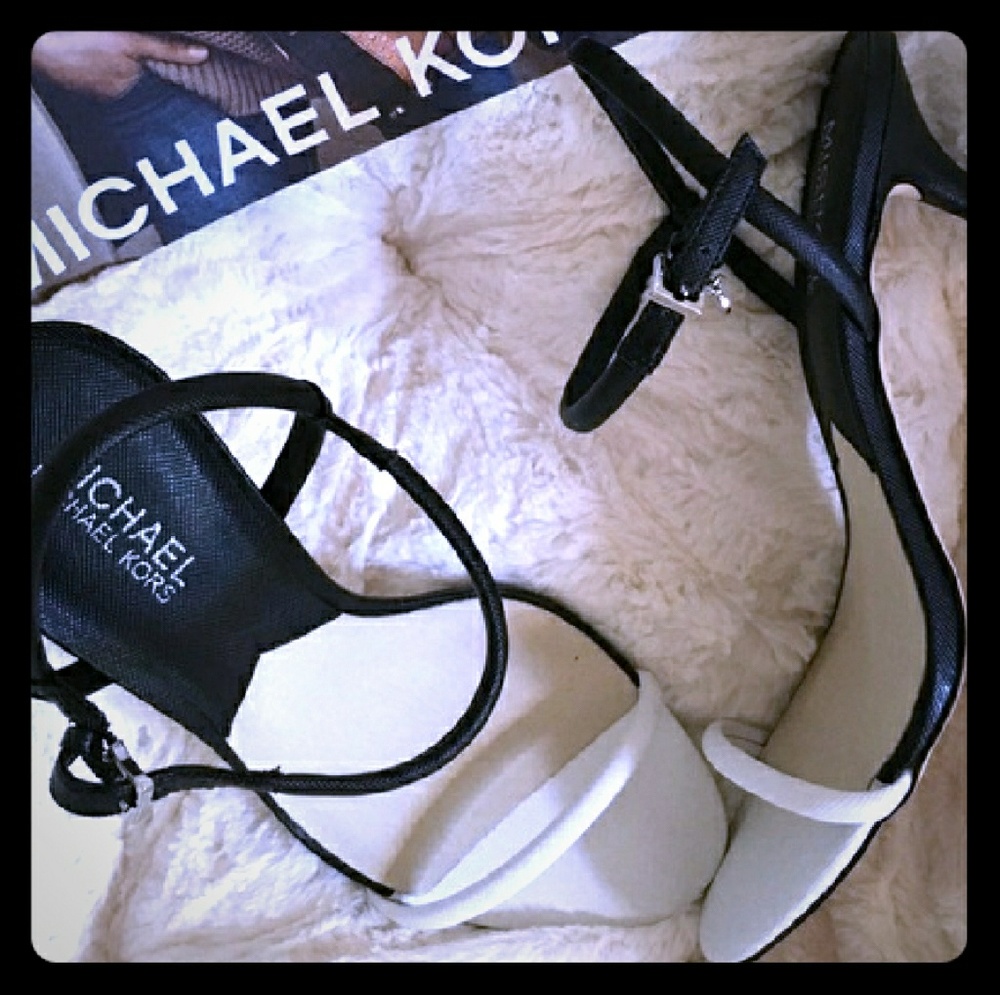 Michael kors sandals