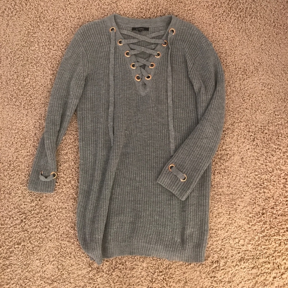 Lace up grey sweater