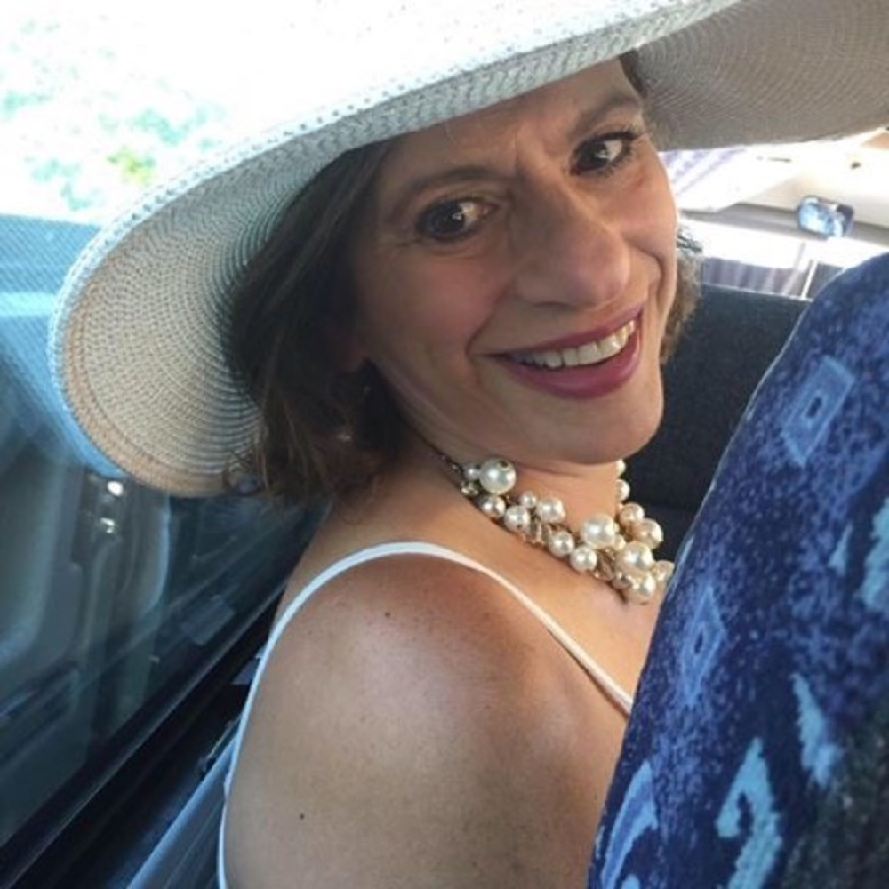 Meet your Posher, Teri