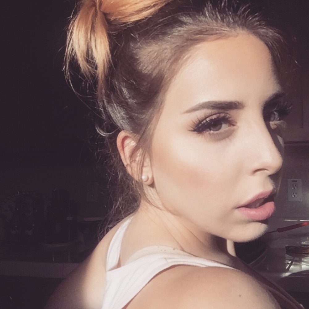 Meet your Posher, Nadia