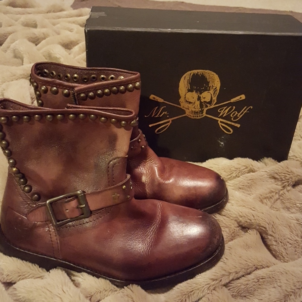 Mr. Wolf Girls Distressed Bordeaux Studded Boot