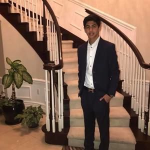 Meet your Posher, Hamza