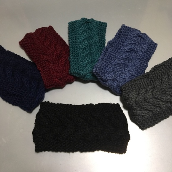 ONLY NAVY BLUE LEFT crochet ear warmer headband - Picture 3 of 5