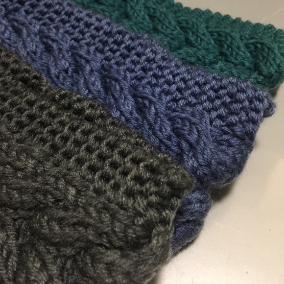 ONLY NAVY BLUE LEFT crochet ear warmer headband - Picture 5 of 5