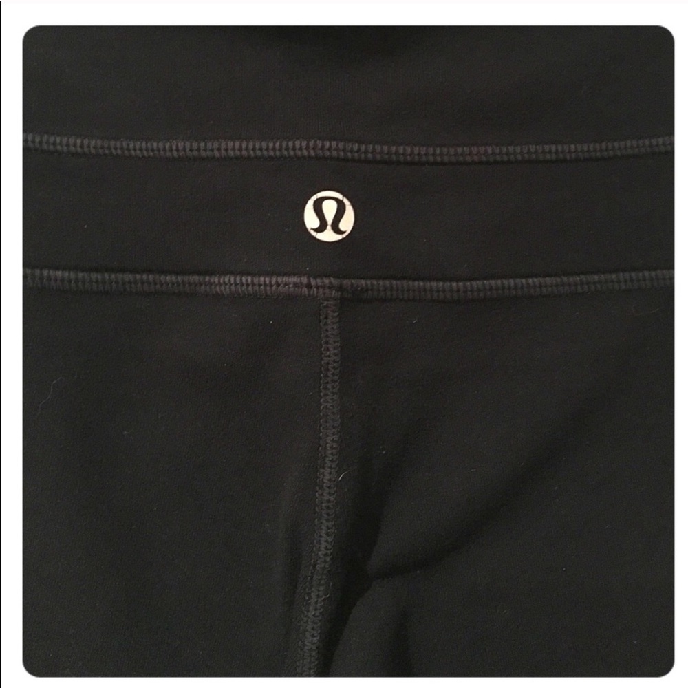 Lululemon size 4 black pants
