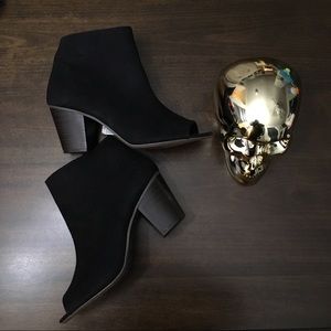 Old Navy Peep toe Booties