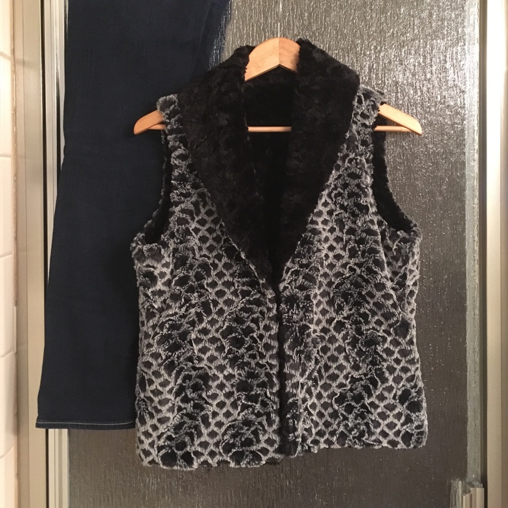 Reversible faux fur vest. Super soft!