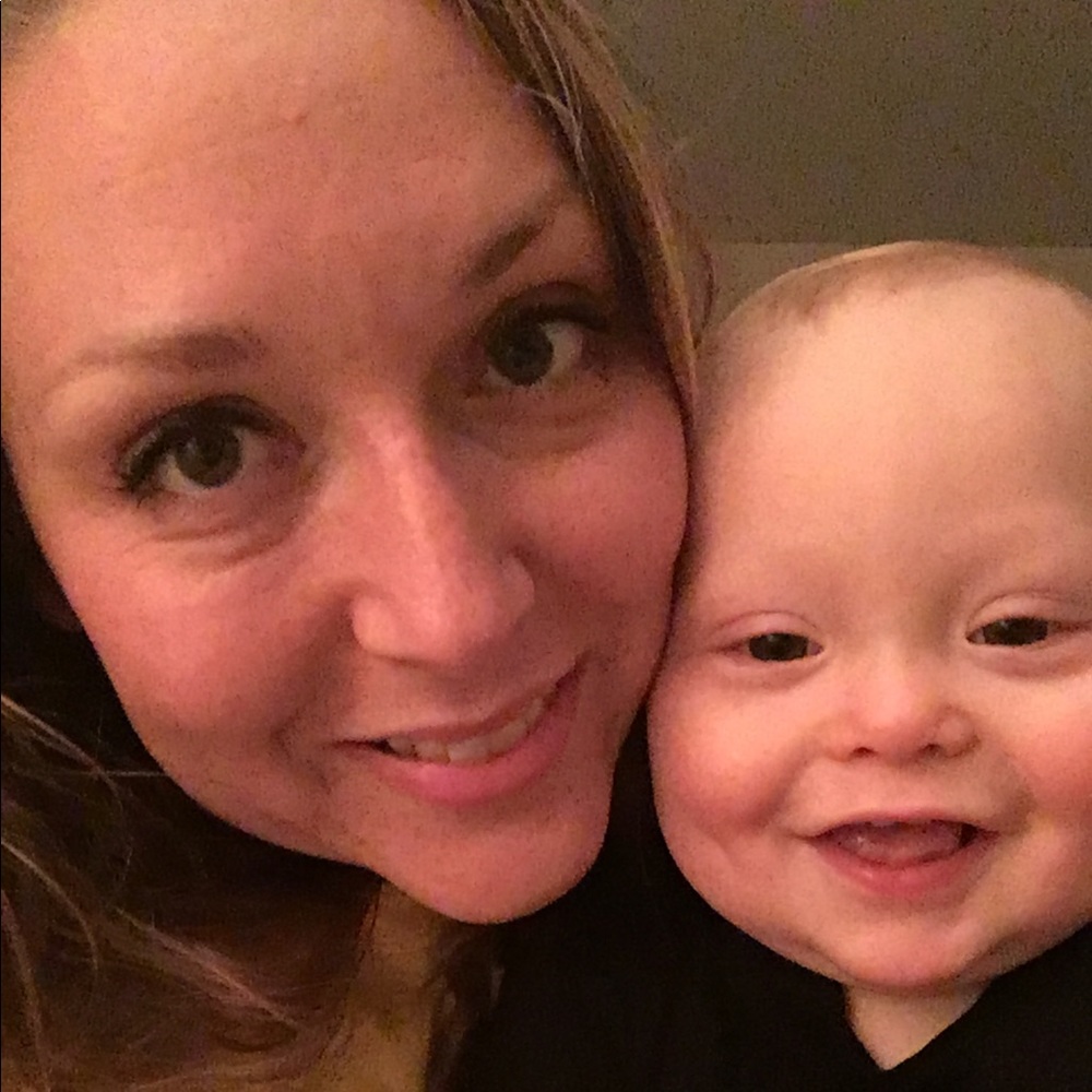 Meet your Posher, Ashley