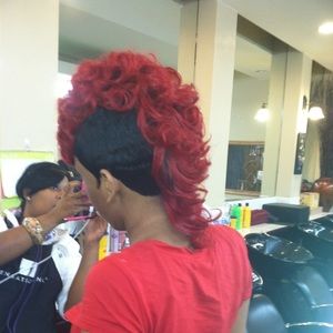 Meet your Posher, Anitra