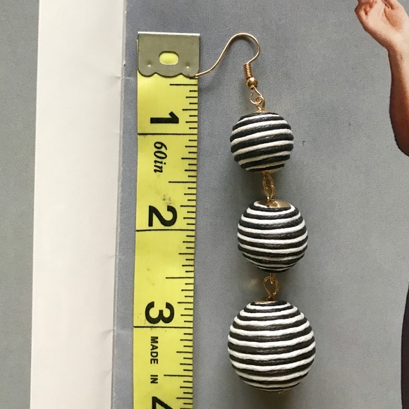 Oversized Earrings Stripped Three Ball Bon Bon - Picture 3 of 5
