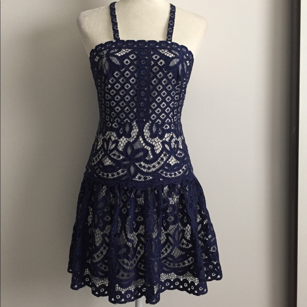 Elegant navy/white crochet dress