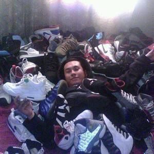 Meet your Posher, Henry