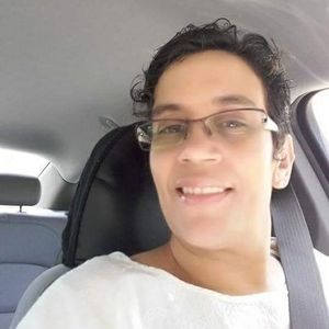 Meet your Posher, Kelley