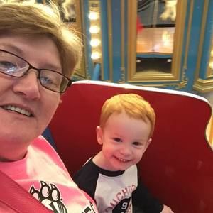 Meet your Posher, Christine