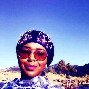 Meet your Posher, Deka