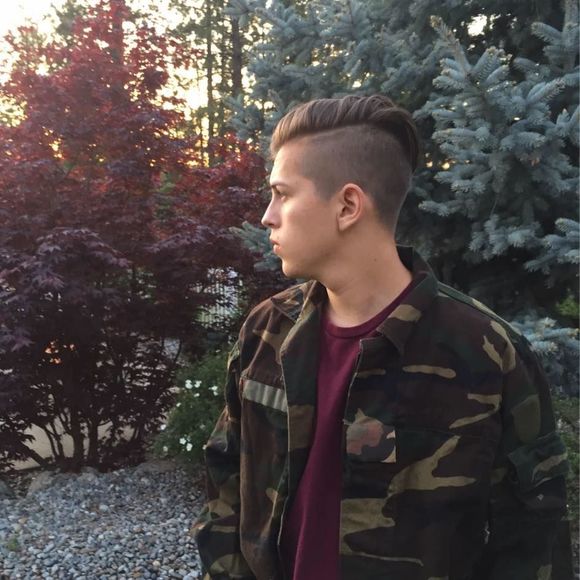 Meet your Posher, Andrew - Picture 1 of 1