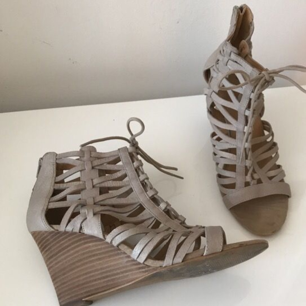 Taupe color sandal bootie size 10M
