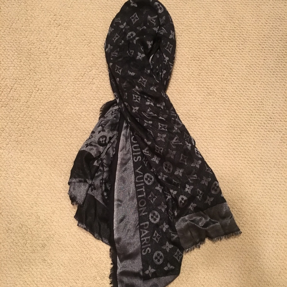 Scarf