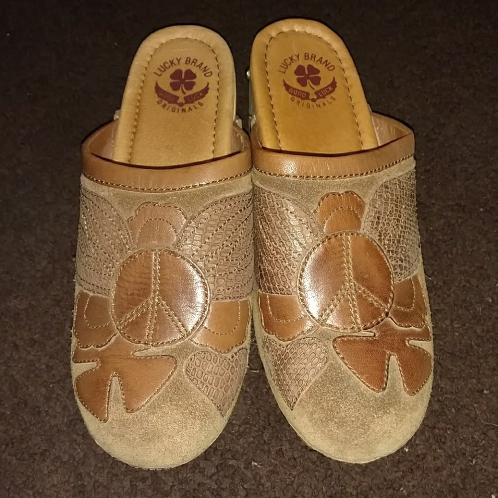 Lucky Brand Vintage Clogs
