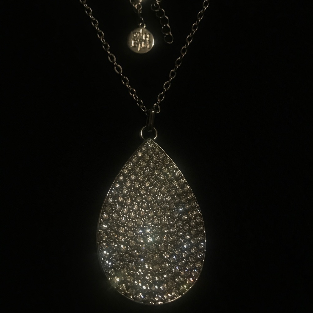 White House Black Market Necklace