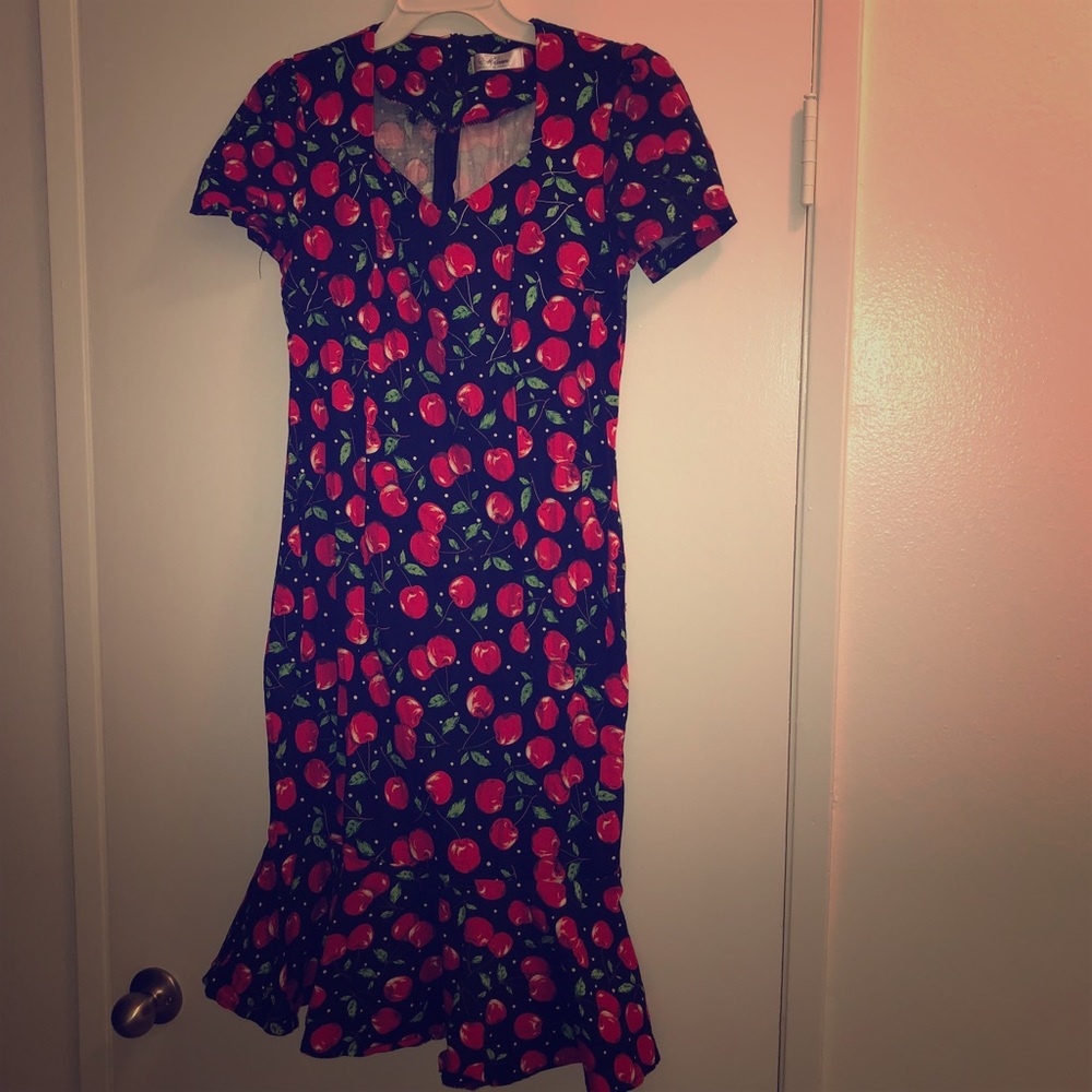 Retro cherry print pencil dress