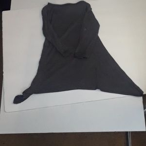 Girls gray long-sleeve t-shirt