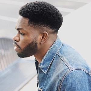 Meet your Posher, Oghalé