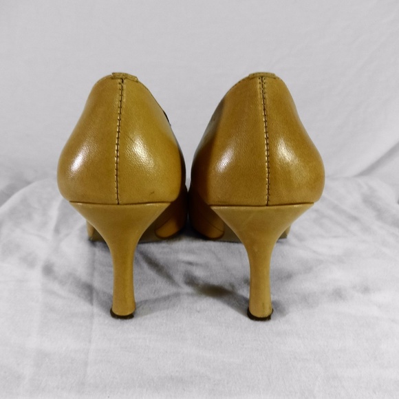 BP Tan Leather High Heels Size 4 Medium - Picture 3 of 8