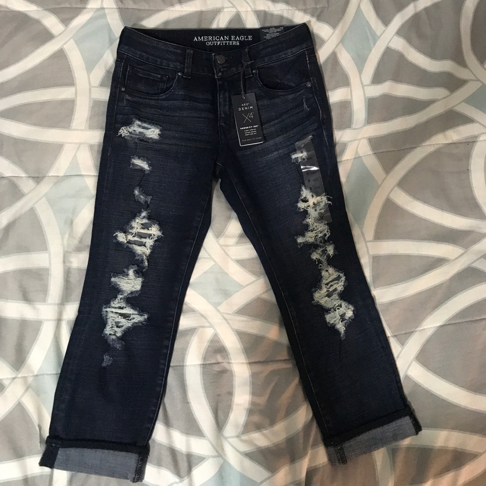 AEO artist crop