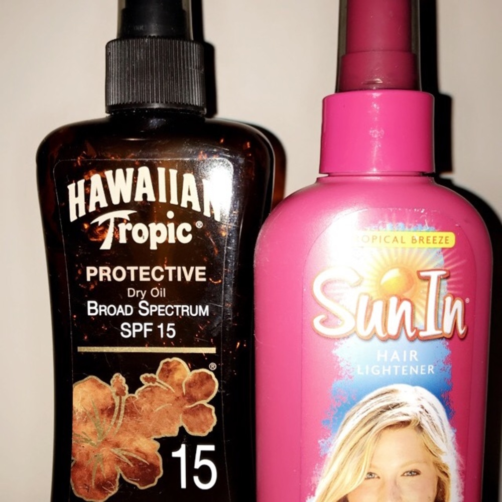 Sun in and tanning oil