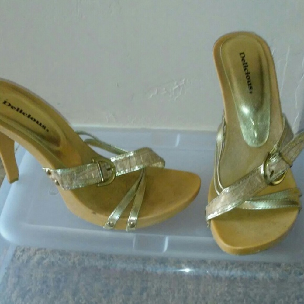 Gold heels with buckles