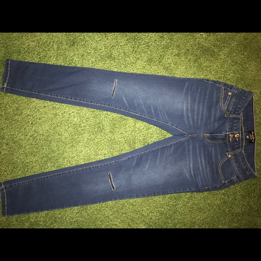 Curvy Fit / Dark Skinny Jeans