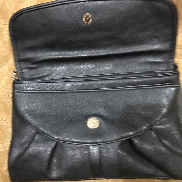 👛 - Picture 2 of 6