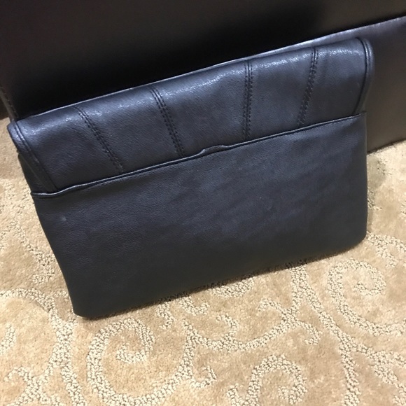 👛 - Picture 4 of 6