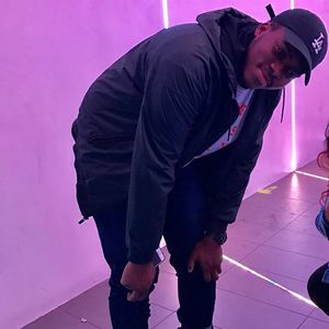 Meet your Posher, Aaron