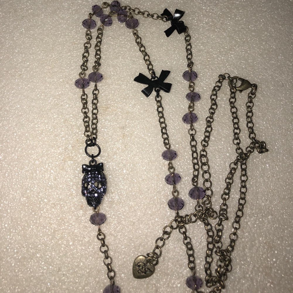 Betsey Johnson necklace - Picture 3 of 4