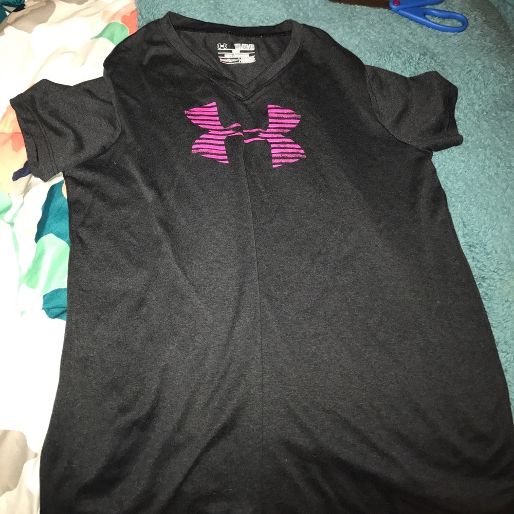 Under armor grey and pink shirt