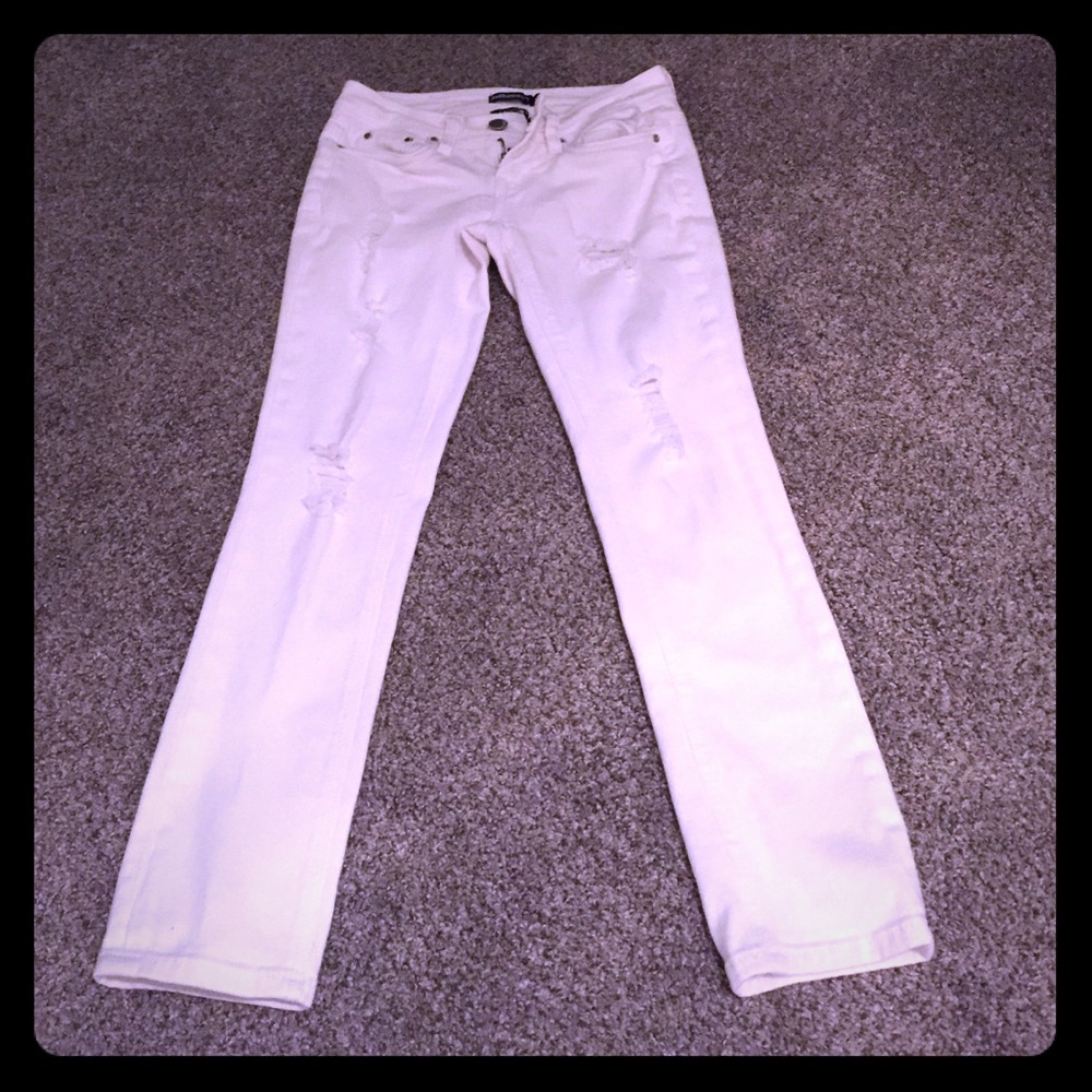 Dollhouse white shredded jeans